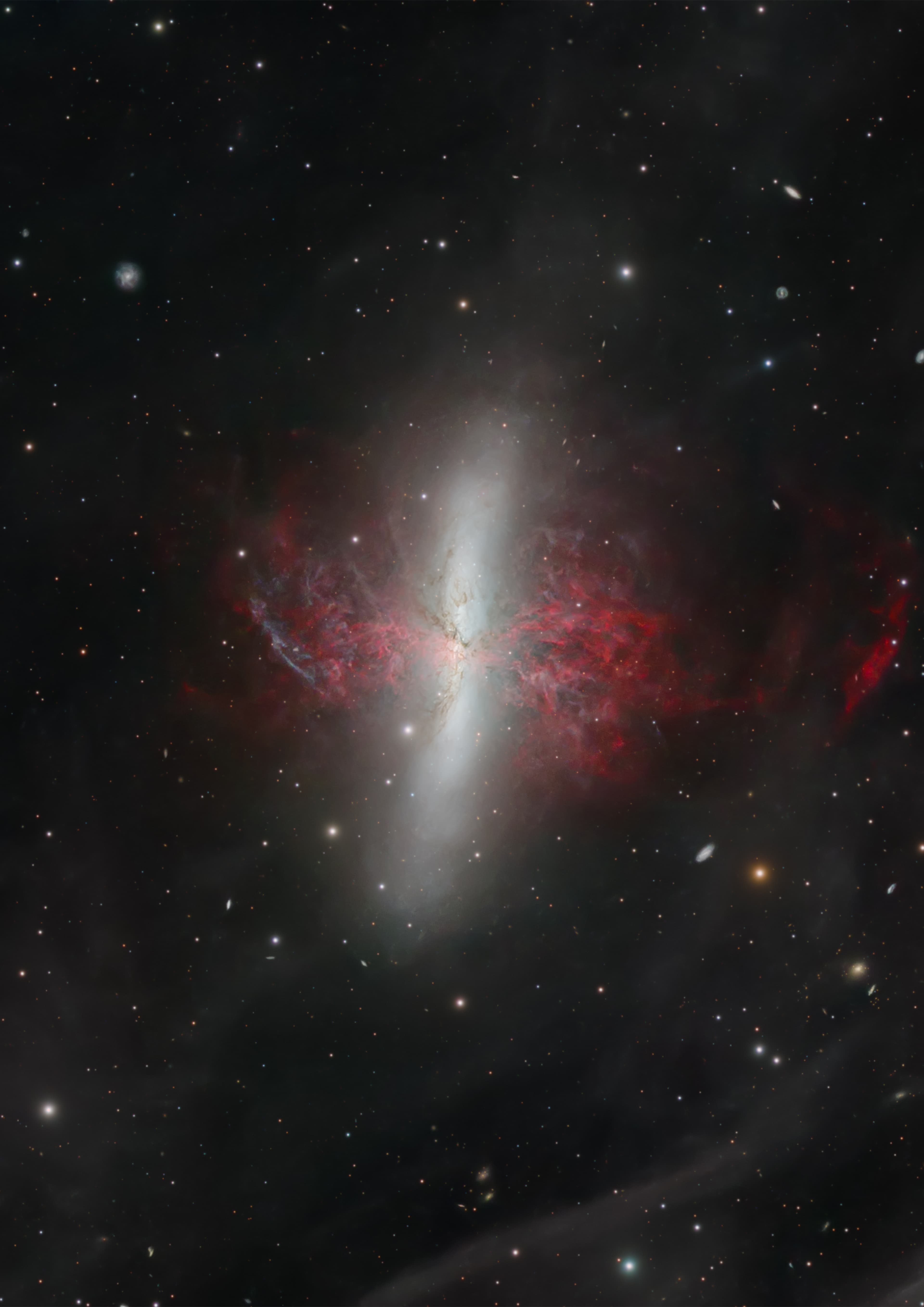 M82