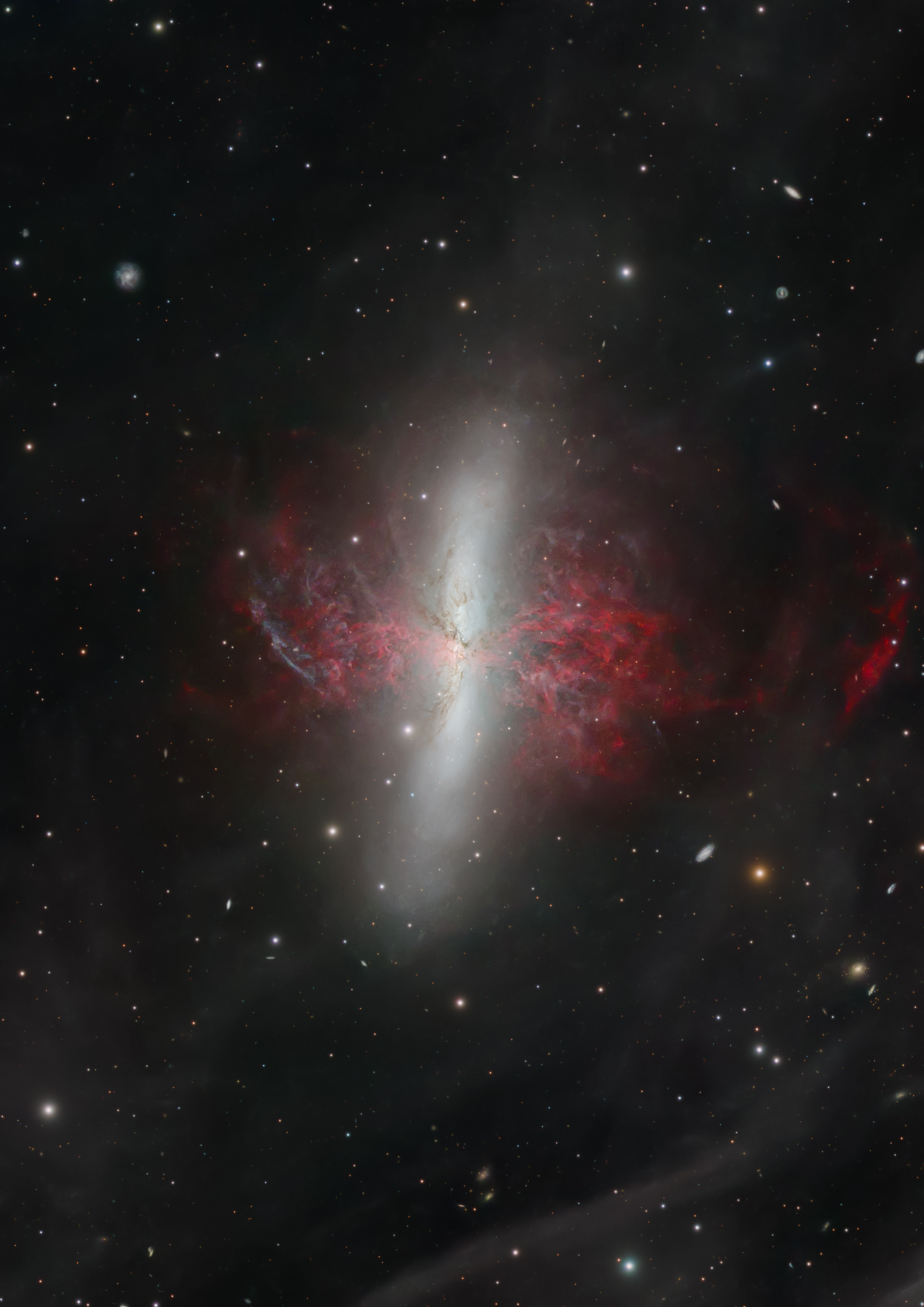 M82